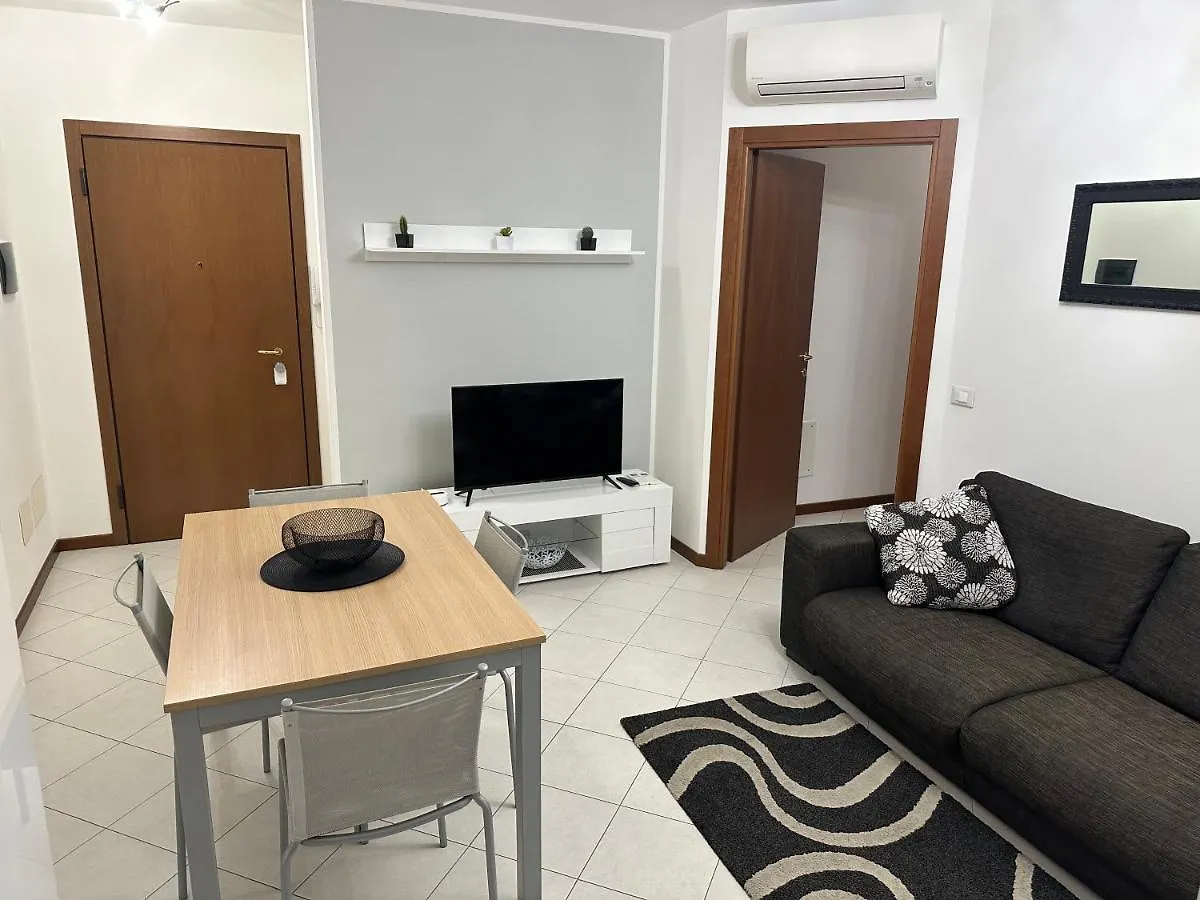 Апартаменты Italianflat - La Casa Di Ricky Верона